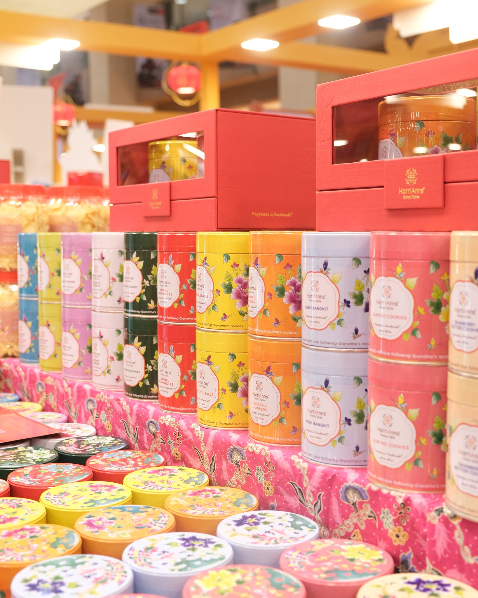 CNY Snacks - HarriAnns Nonya