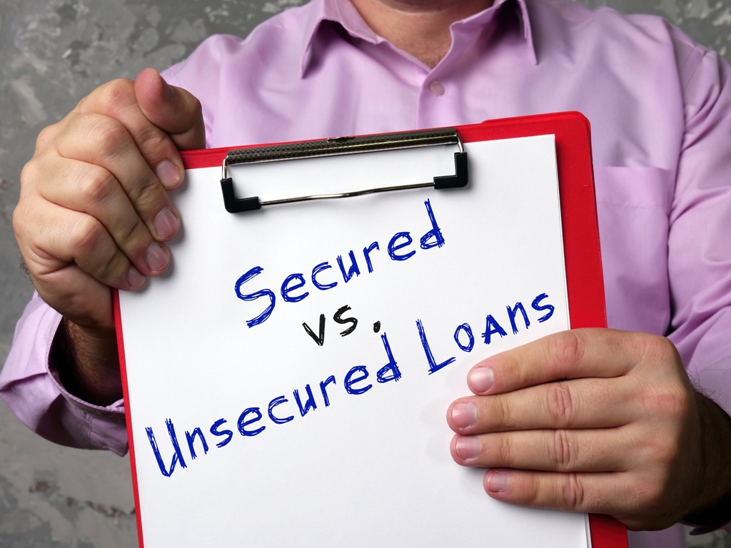 Deciding between taking secured and unsecured loans